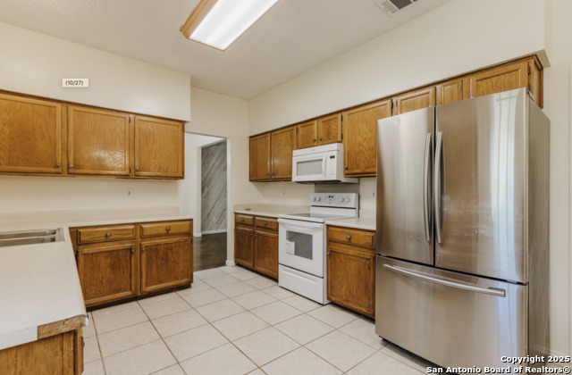 Image 9 of 21 For 7135 Sidbury