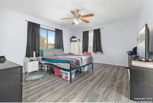 Image 10 of 14 For 829 Garden Meadow Dr
