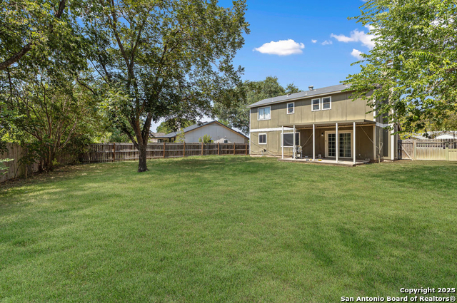 Image 14 of 14 For 829 Garden Meadow Dr
