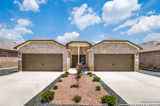 Details for 1141 Burek Cross, Seguin, TX 78155