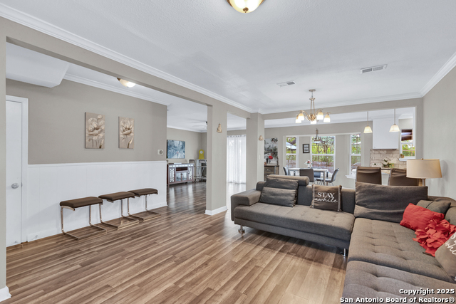 Image 12 of 18 For 3500 Lakefield