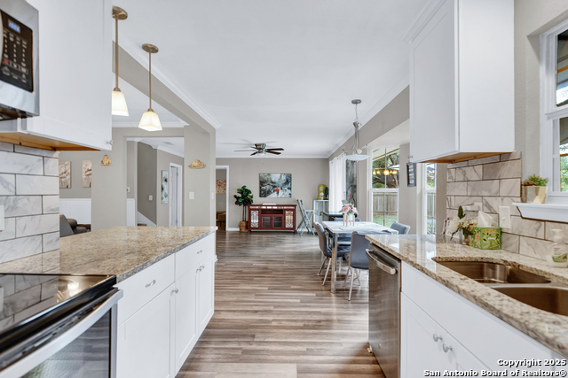 Image 16 of 18 For 3500 Lakefield