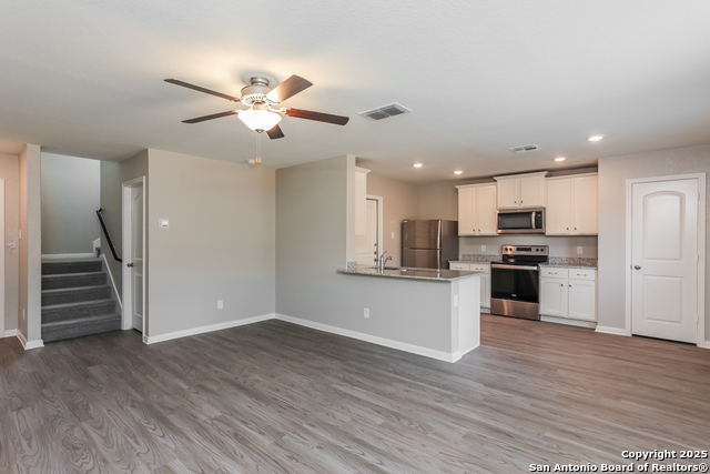 Image 2 of 17 For 3119 Begonia