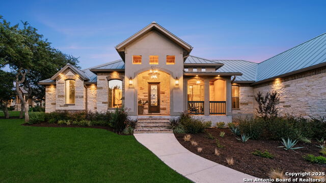 Listing photo id 0 for 967 Belle Oaks Blvd