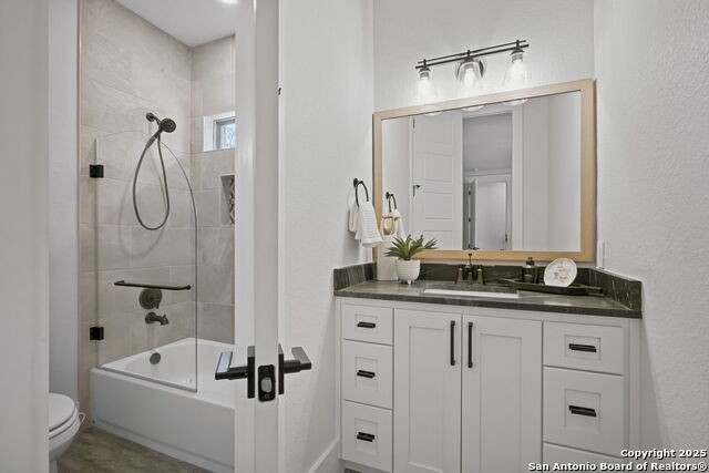 Listing photo id 29 for 967 Belle Oaks Blvd