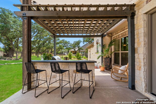 Listing photo id 45 for 967 Belle Oaks Blvd