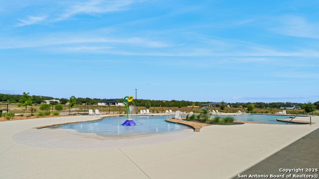 Listing photo id 61 for 967 Belle Oaks Blvd