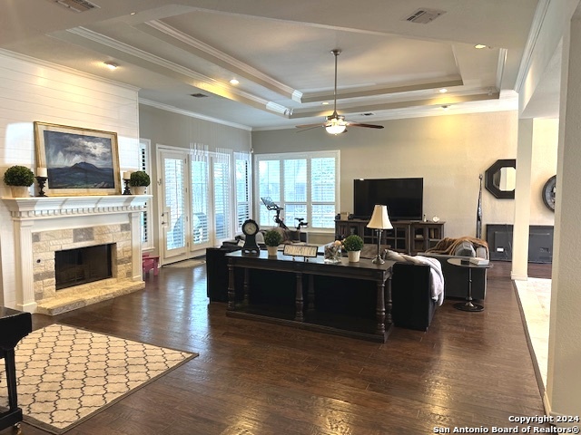 Listing photo id 10 for 13 Thornhurst