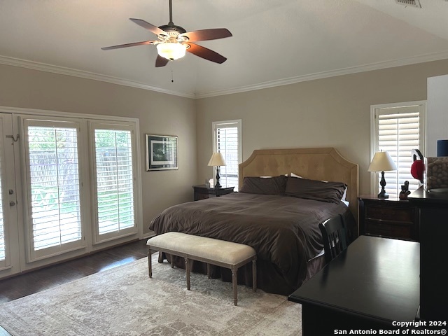Listing photo id 18 for 13 Thornhurst