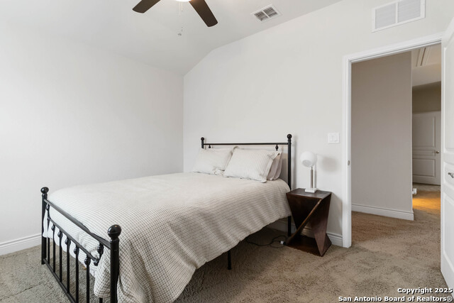 Image 20 of 23 For 10719 Serrento Hi