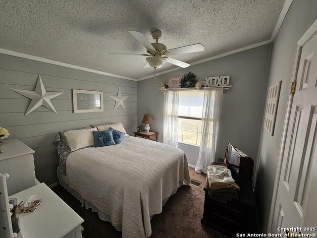 Listing photo id 29 for 530 Indian Springs