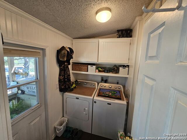 Listing photo id 33 for 530 Indian Springs