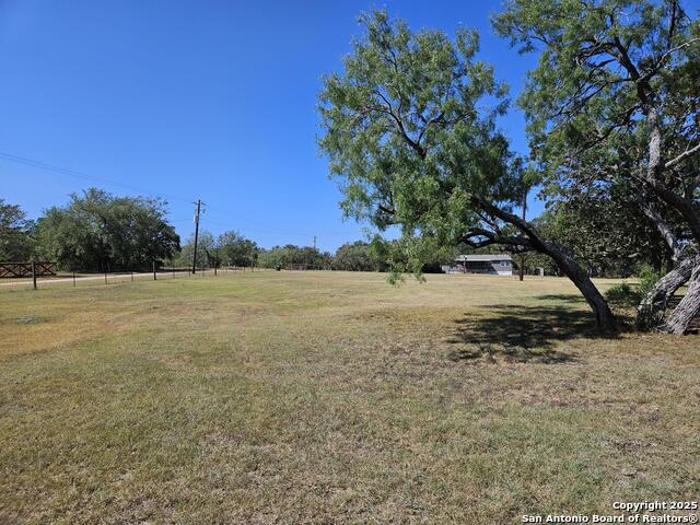 Listing photo id 2 for 530 Indian Springs