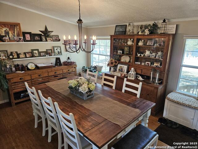 Listing photo id 39 for 530 Indian Springs