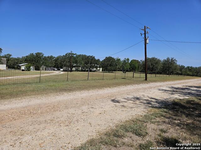 Listing photo id 41 for 530 Indian Springs