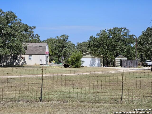 Listing photo id 4 for 530 Indian Springs