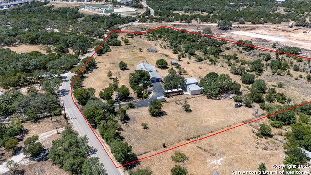 Details for 1670 Cranes Mill S, New Braunfels, TX 78132
