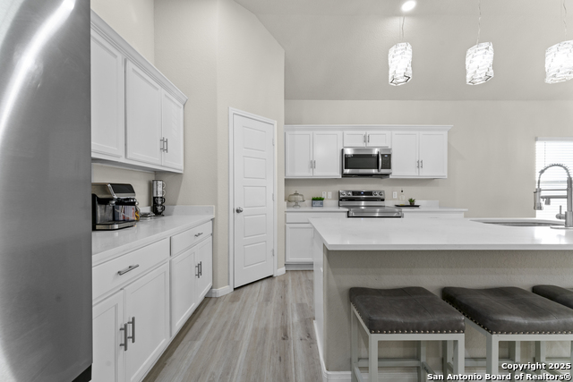 Image 21 of 37 For 16851 Griffin Rd #2