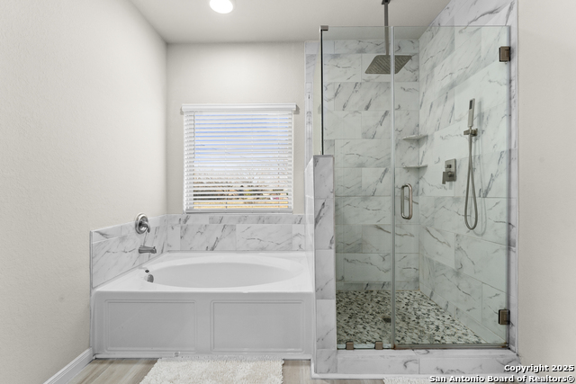 Image 28 of 37 For 16851 Griffin Rd #2