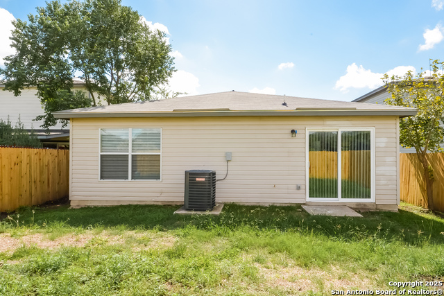 Listing photo id 12 for 3743 Candleglenn