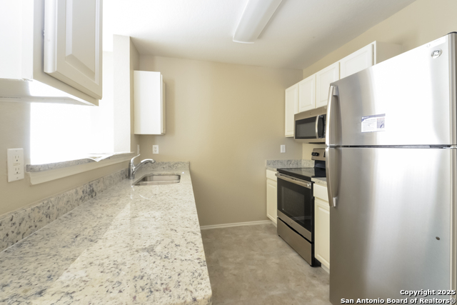 Listing photo id 5 for 3743 Candleglenn