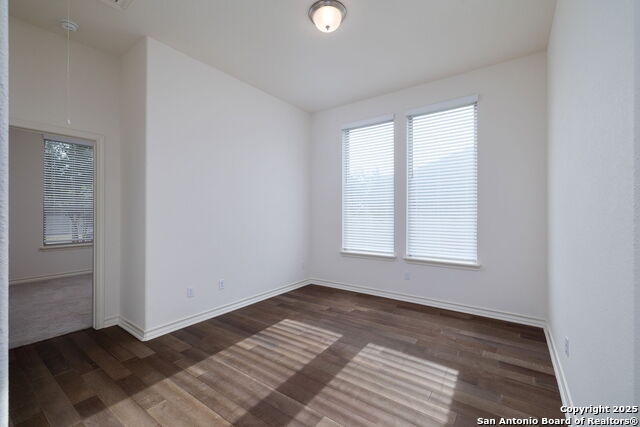 Image 10 of 39 For 552 Chinkapin