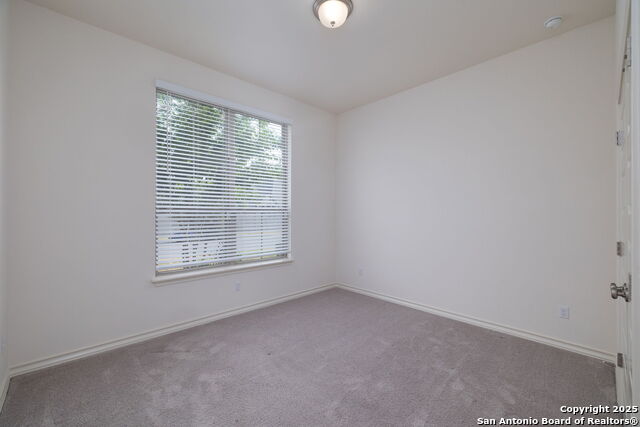 Image 11 of 39 For 552 Chinkapin