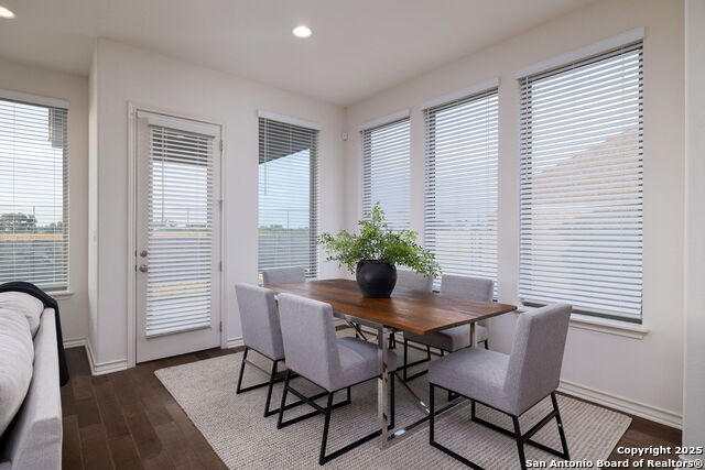 Image 21 of 39 For 552 Chinkapin