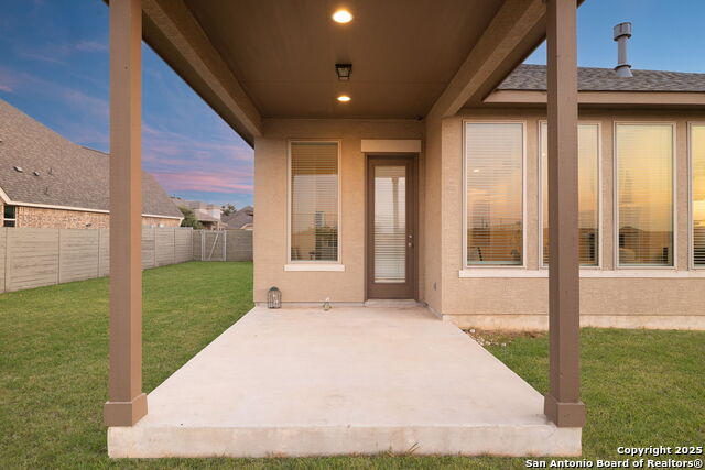 Image 37 of 39 For 552 Chinkapin