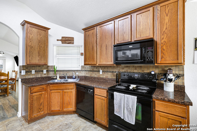 Image 12 of 22 For 3411 Krie Highlands