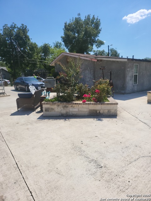 Image 8 of 24 For 859 Harlan W