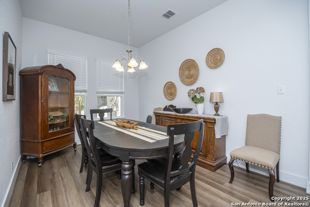 Image 11 of 26 For 5634 Holly Hollow