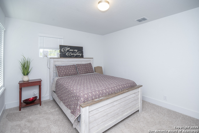 Image 17 of 26 For 5634 Holly Hollow