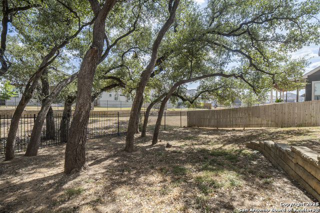 Image 25 of 26 For 5634 Holly Hollow