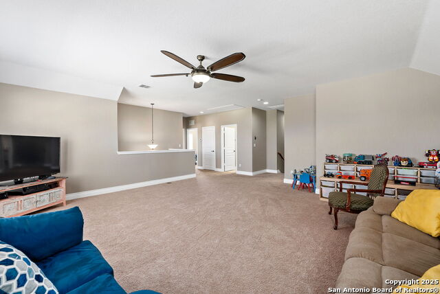 Image 12 of 21 For 27414 Valle Bluff