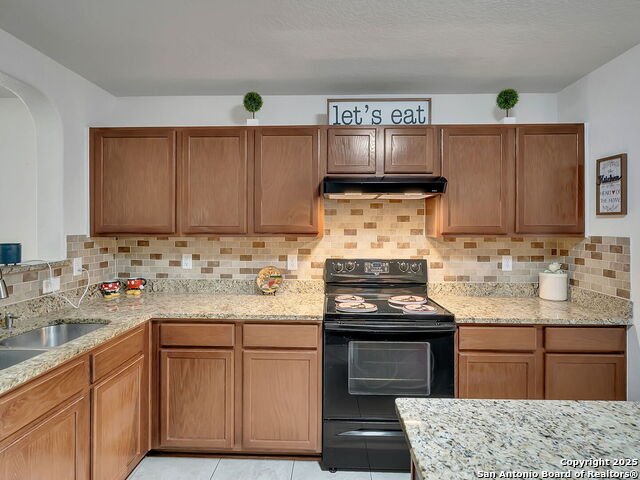 Image 7 of 29 For 322 Palma Noce