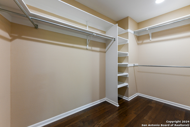 Image 8 of 20 For 5359 Fredericksburg Rd B-209