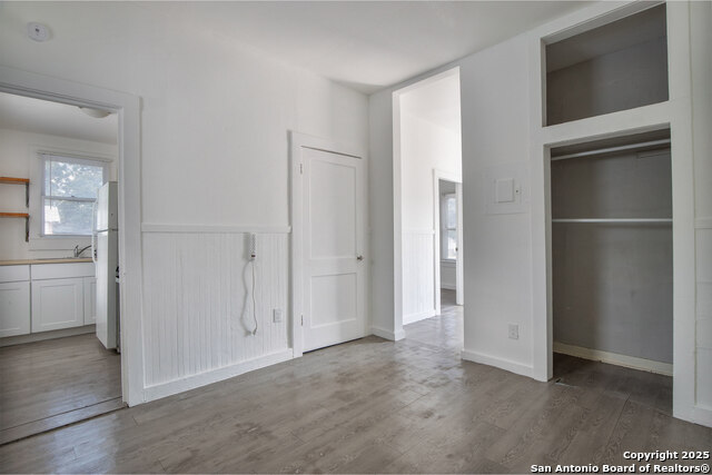 Image 15 of 18 For 603 Gladstone