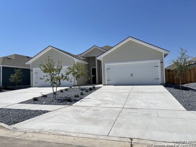 Details for 633 Heathers Way, Seguin, TX 78155