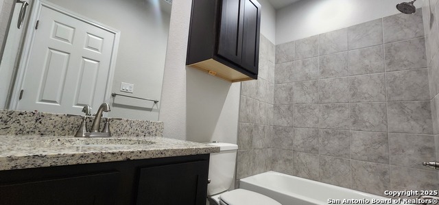 Image 4 of 10 For 633 Heathers Way