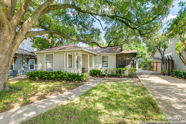 Details for 217 Corona  , Alamo Heights, TX 78209