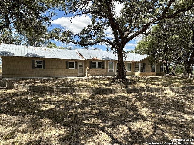 Details for 1712 B Fm 470, Bandera, TX 78003