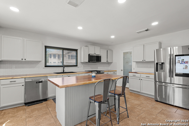 Image 11 of 44 For 9703 Autumn Hollow