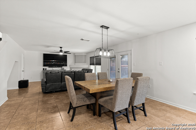 Image 17 of 44 For 9703 Autumn Hollow