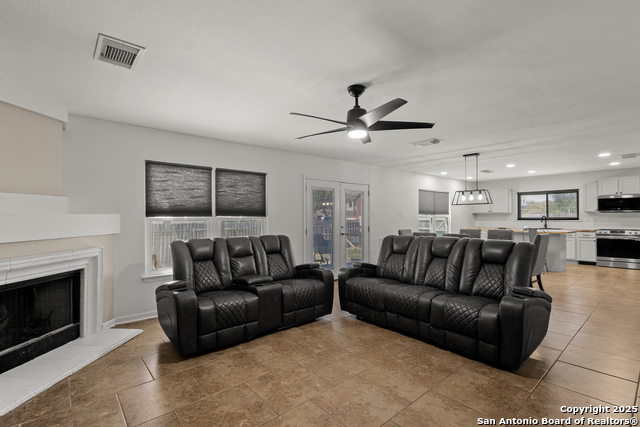 Image 20 of 44 For 9703 Autumn Hollow