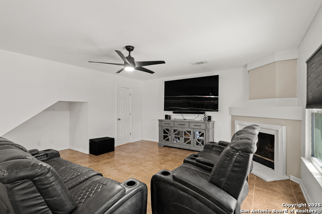 Image 21 of 44 For 9703 Autumn Hollow