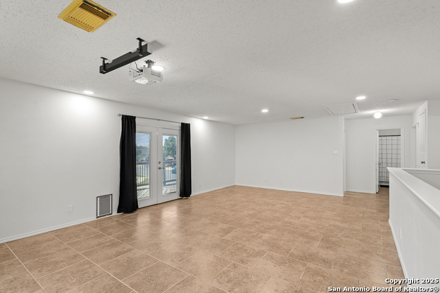 Image 26 of 44 For 9703 Autumn Hollow