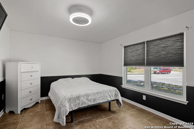 Image 8 of 44 For 9703 Autumn Hollow