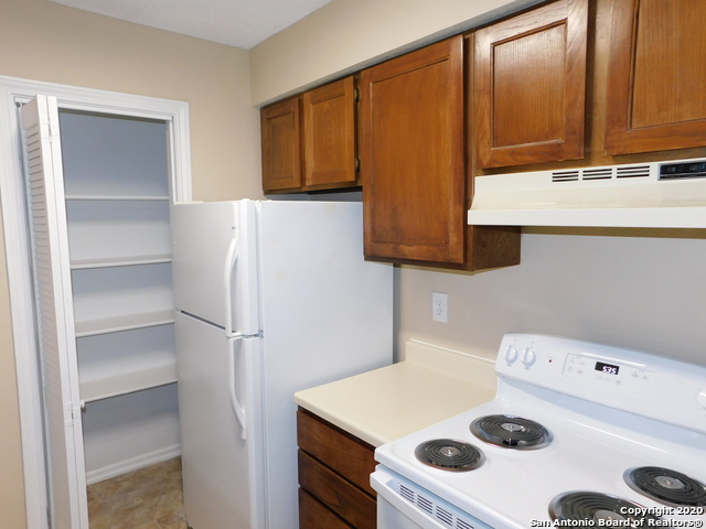 Image 11 of 20 For 13018 Heimer  704