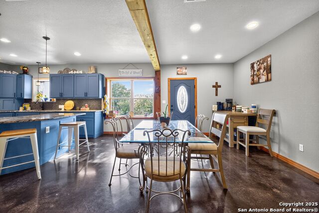 Listing photo id 21 for 1081 English Hollow